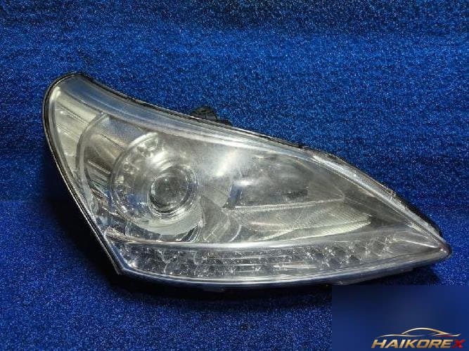 Hyundai Equus 2010 — фара передняя правая HID LED