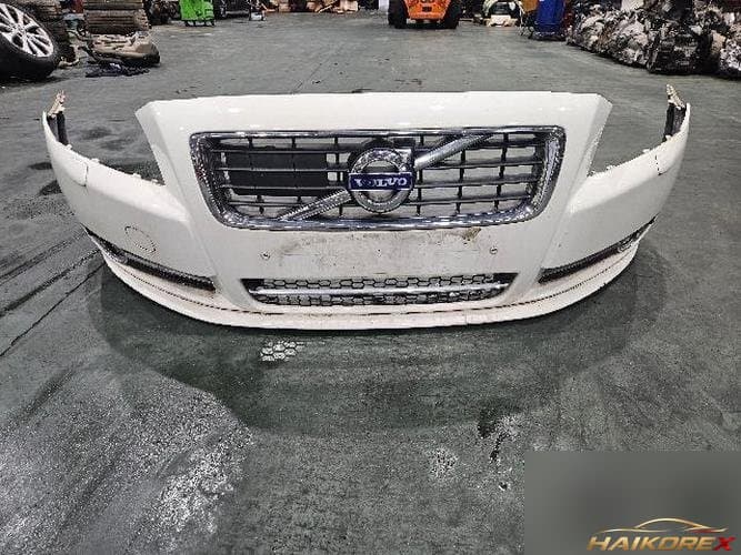 Volvo S80 2011 — передний бампер 39870135