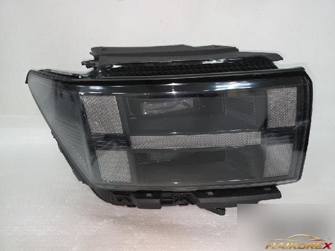 Hyundai Santa Fe 2024 — фара головного света правая 92102 P6110 1