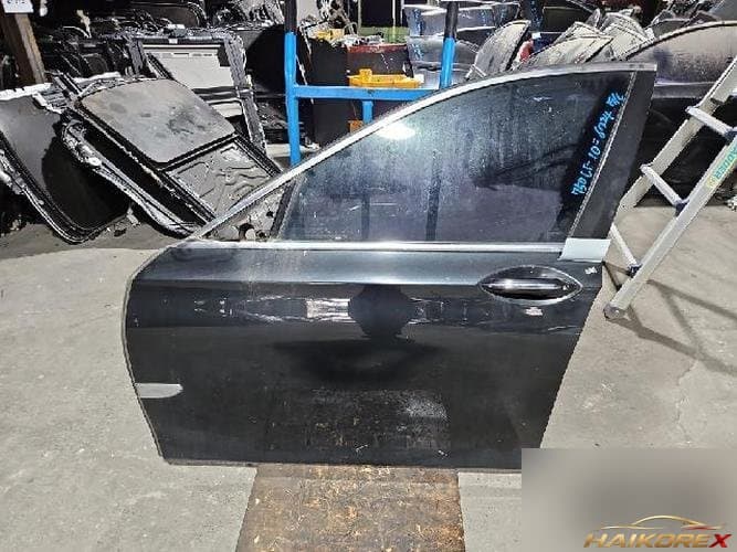 BMW 7 2010 — передняя дверь левая 41007203977