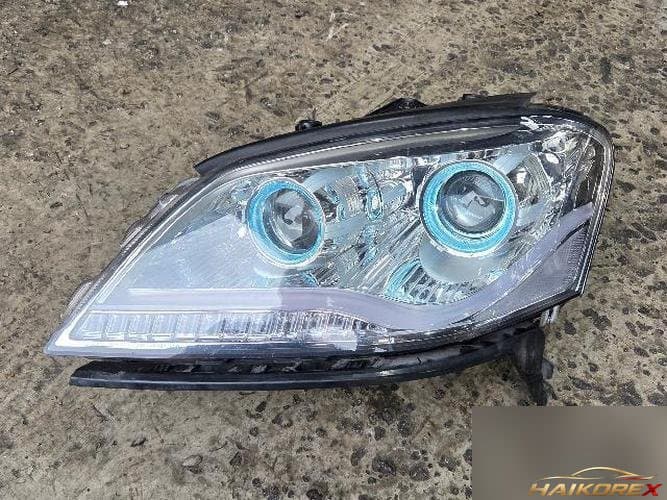 SsangYong Chairman 2013 — фара левая HID