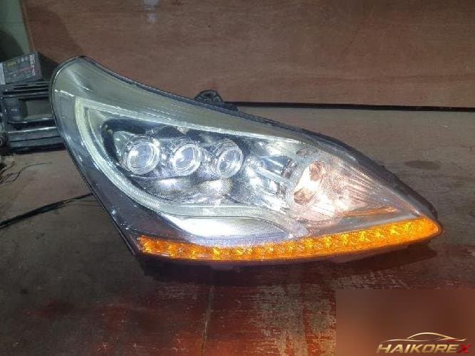 Hyundai Equus 2012 — фара правая 92102-3N100