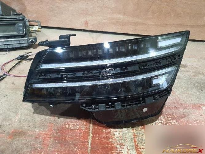 Genesis G80 2024 — фара правая (headlamp)