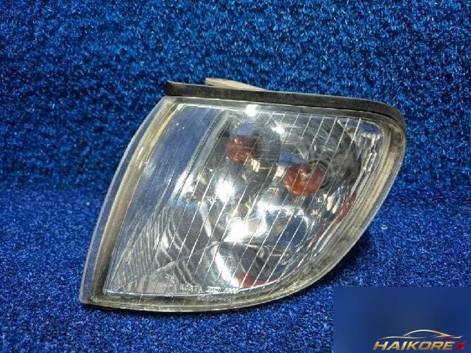 Hyundai Grand Starex 2000 — лампа указателя поворота левая 923014A5