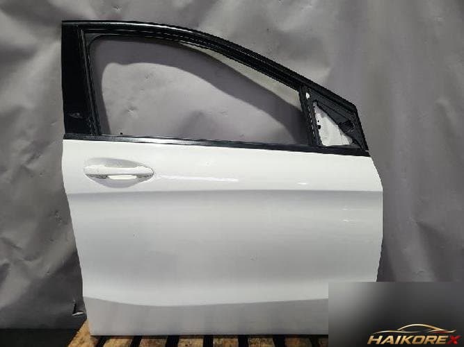 Mercedes-Benz B-Class 2013 — дверь передняя правая