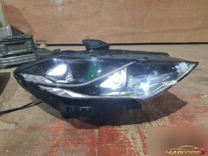 Hyundai Grandeur 2020 — фара правая LED 92102-G8500