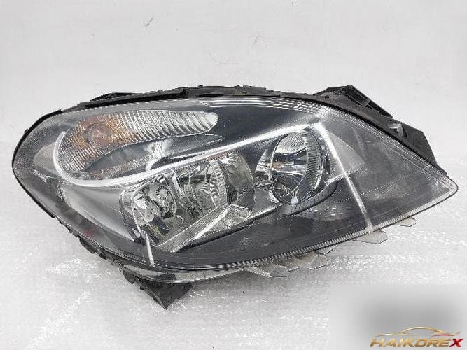 Mercedes-Benz B-Class 2013 — фара правая A246 820 02 61