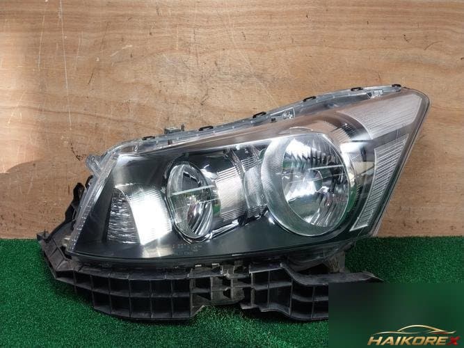 Honda Accord 2009 — фара левая HID