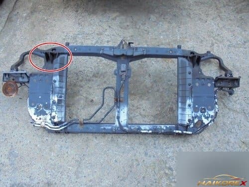 Панель поддержки радиатора переднего Lotze 641012G000