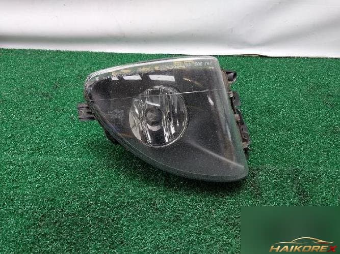 BMW 5 Series 2010 — противотуманная фара правая 7216886 01
