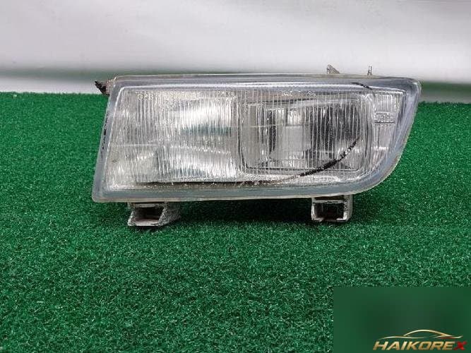 Saab 9-5 2002 — противотуманная фара левая (водительская)
