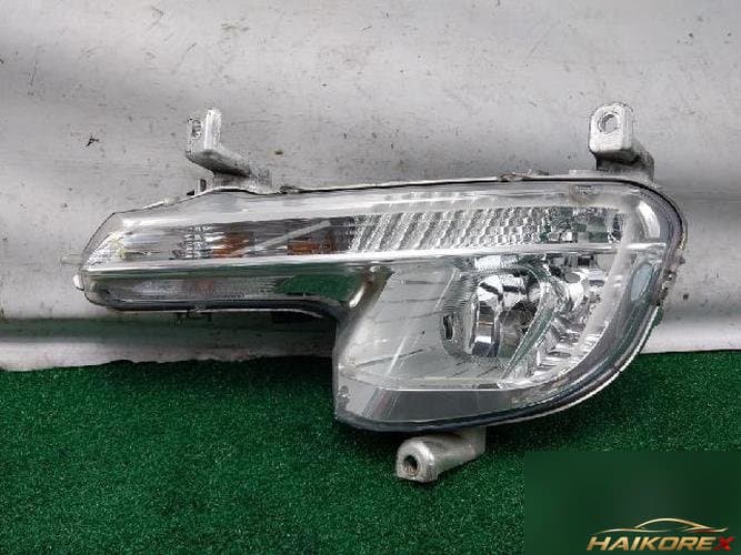 Peugeot 508 2013 — противотуманная фара левая (водительская сторона) 9670476280