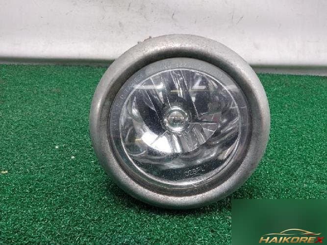 Hyundai Santa Fe 2005 — противотуманная фара правая (92201-260)