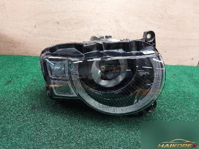 Land Rover Defender 2020 — фара передняя правая LED L8B213W029EF
