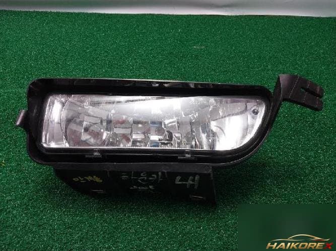 Ford Towncar 2003 — противотуманная фара левая 3W13-15A255-A