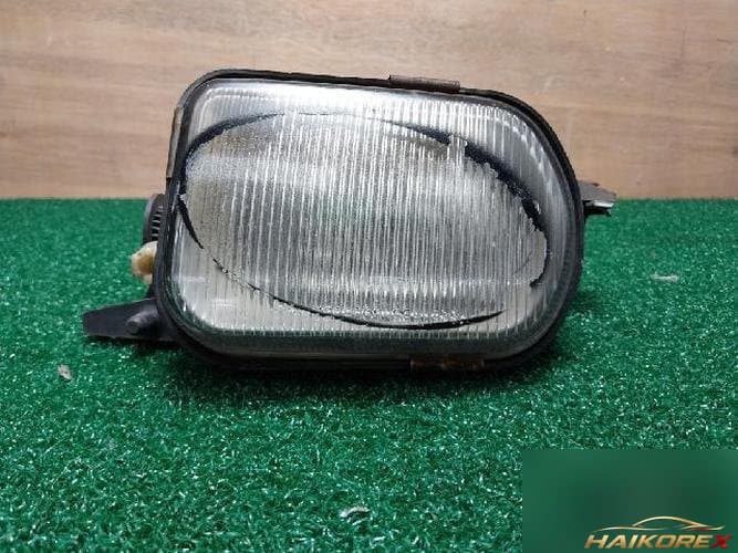 Mercedes-Benz C-Class 2003 — противотуманная фара правая (пассажирская) 215 820 06 56
