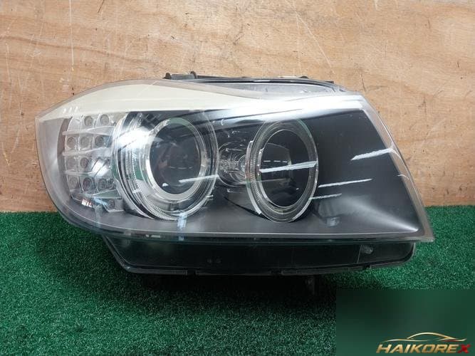 BMW 3 Series 2009 — фара правая (HID)