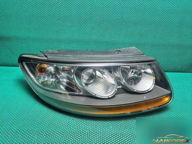 Hyundai Santa Fe 2006 — фара правая 921022B090