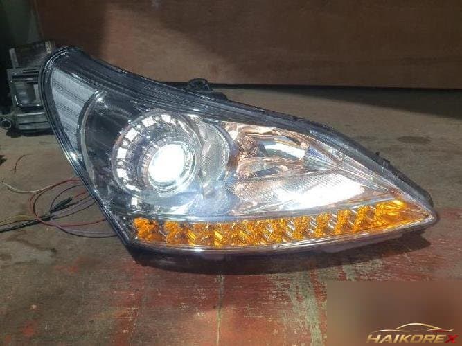Hyundai Equus 2014 – фара правая HID