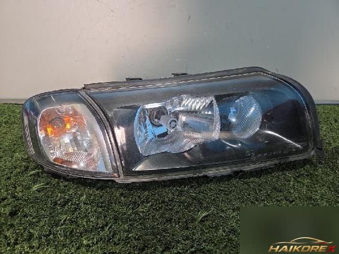 Volvo S80 2004 — фара головного света правая