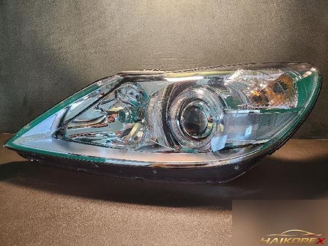Hyundai Genesis 2009 — фара передняя левая HID