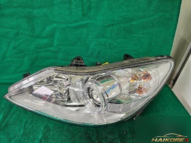 Hyundai Genesis 2008 — фара левая HID в сборе