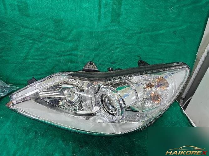 Hyundai Genesis 2010 — фара левая HID 10P