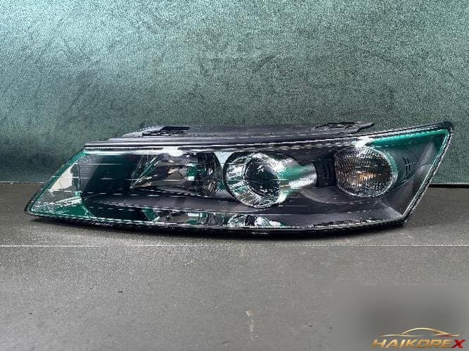 Hyundai Sonata 2006 — фара левая