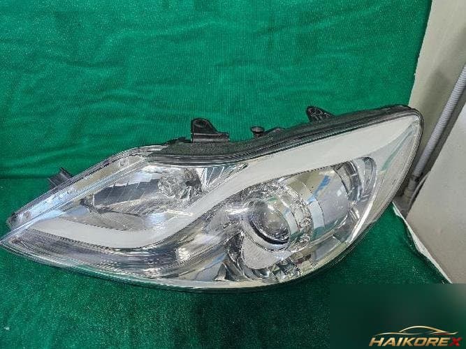 Hyundai Genesis 2008 — фара левая HID