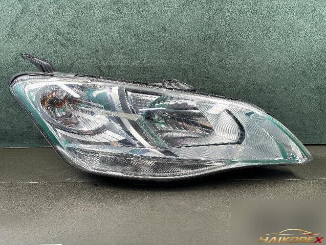 KG Mobility Korando 2013 — фара правая