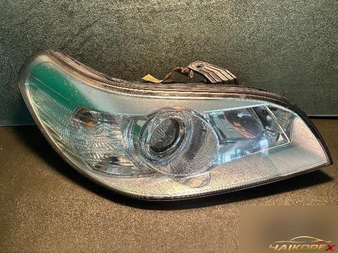 Daewoo Tosca 2010 — фара правая