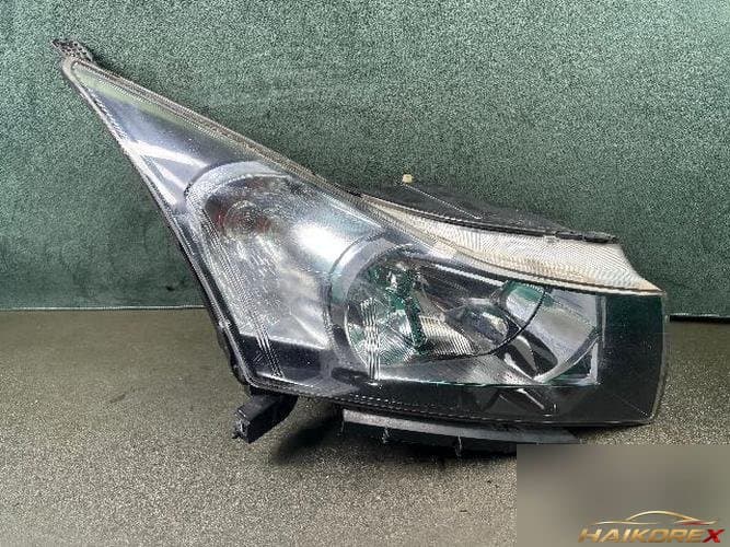 Daewoo Lacetti 2010 — фара головного света правая 8