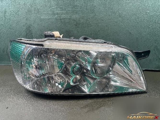 Hyundai Equus 2008 — фара передняя правая HID