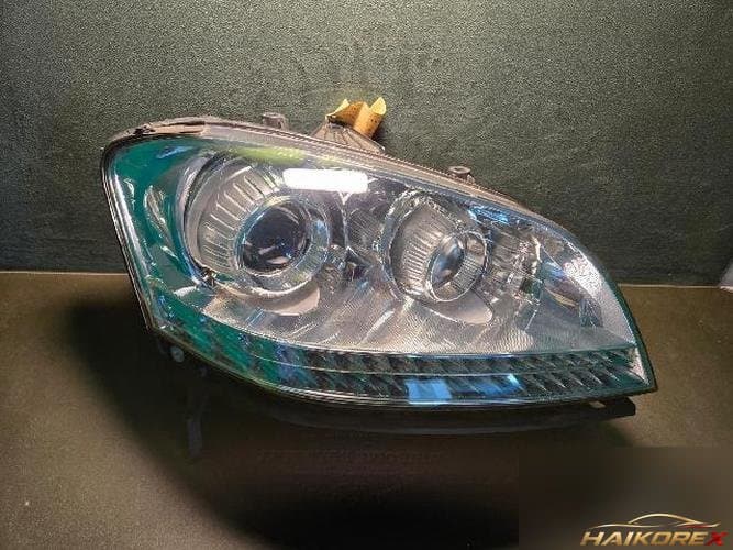 KG Mobility Chairman 2008 — фара правая HID/LED