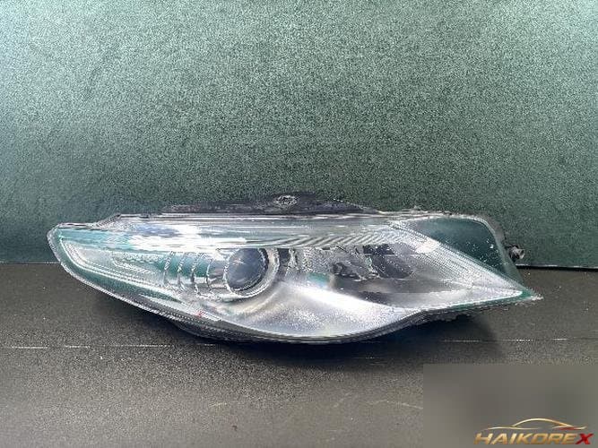 Volkswagen CC 2010 — фара правая HID