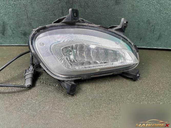 Kia K9 2013 — противотуманная фара левая (водителя)