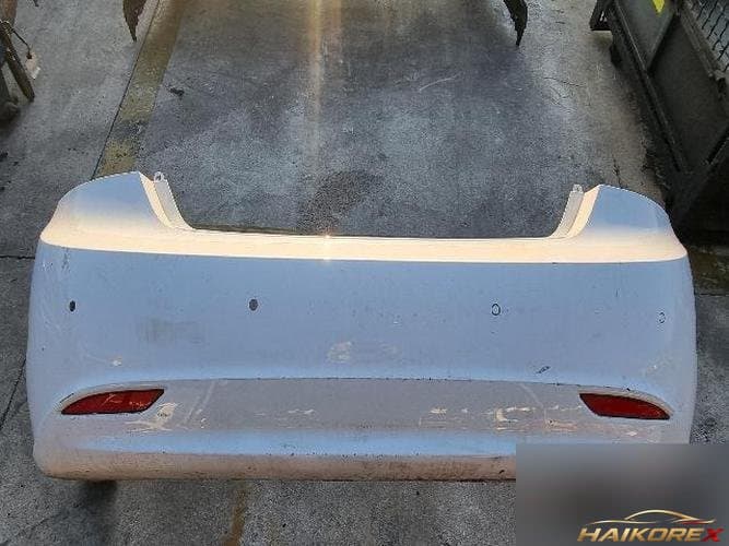 Hyundai Sonata 2010 — задний бампер 8