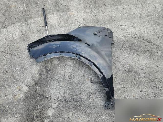 Renault QM3 2014 — крыло левое