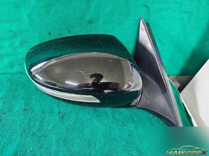 Hyundai Genesis 2011 — зеркало боковое правое 87620 3M020AF