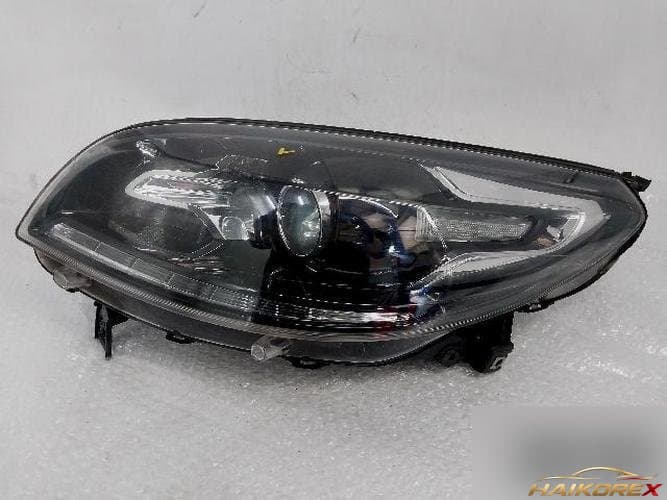 Renault SM7 2012 — фара левая (водительская) HID 260605456R
