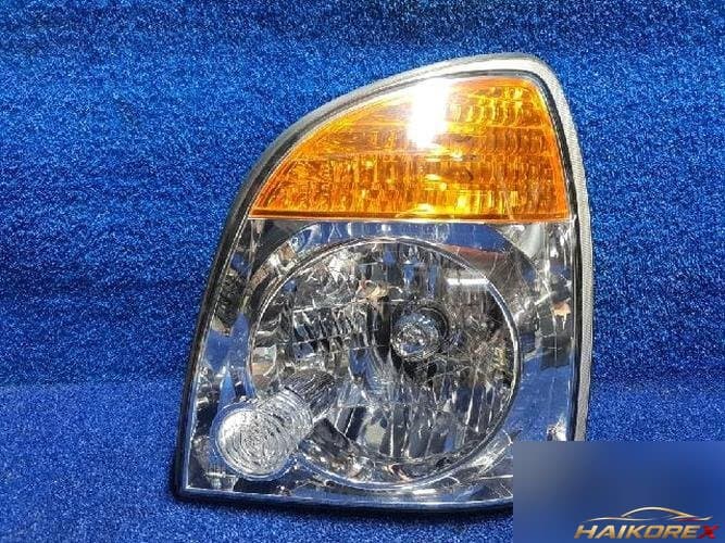 Hyundai Porter 2012 — фара левая с патронами