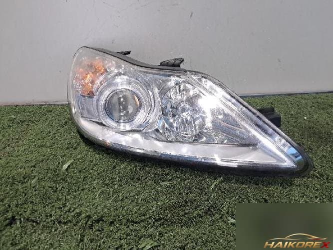 Hyundai Genesis 2009 — фара головного света правая
