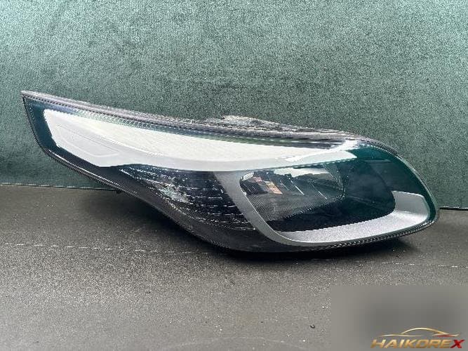 Kia Ray 2014 — фара правая