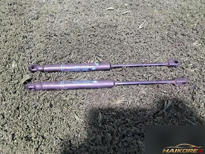 Peugeot 407 2007 — шпиндель капота 9656592980