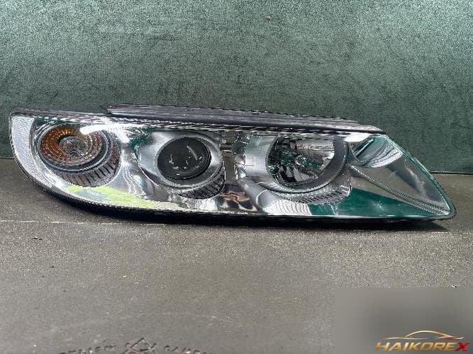 Hyundai Grandeur 2006 — фара правая