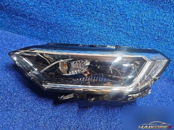 Volkswagen Jetta 2024 — фара левая 17B641035E