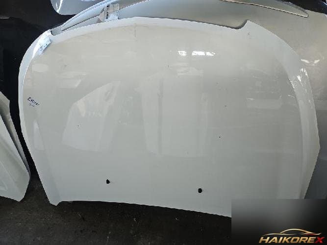 Chevrolet Cruze 2012 — капот №3