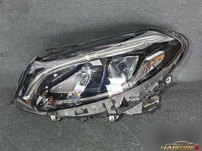 Mercedes-Benz B-Class 2015 — фара левая A2469062601