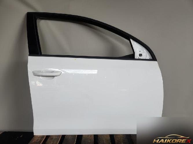 Volkswagen Golf 2013 дверь передняя правая