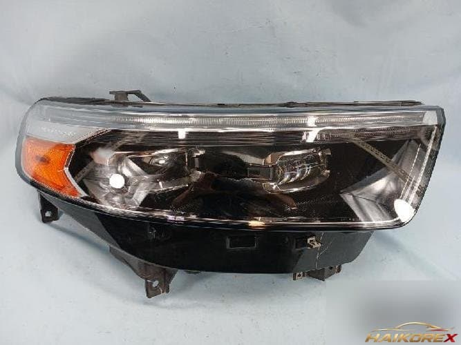 Ford Explorer 2021 — фара правая (2)